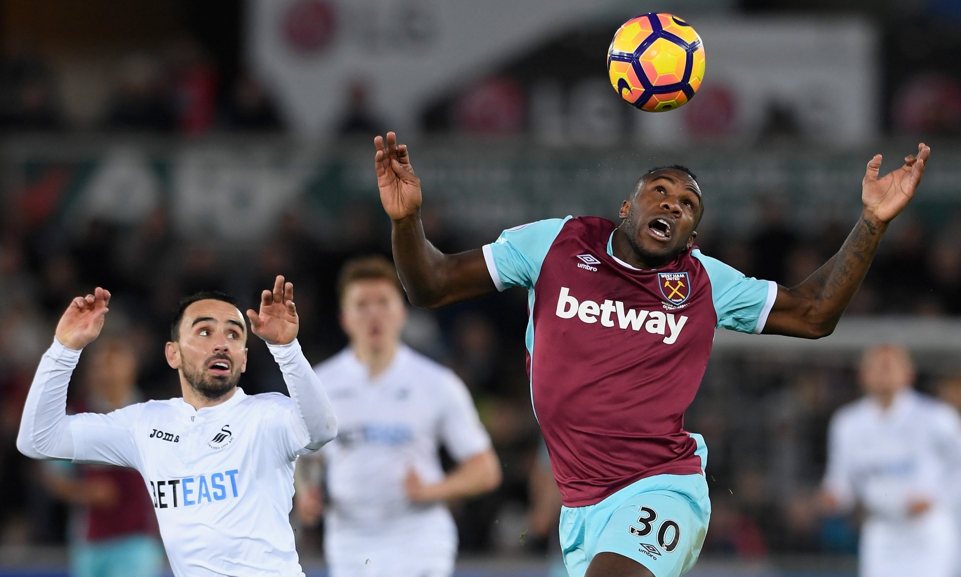 不少批评声 不少批评声